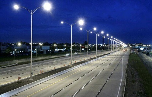ویژگی ها و مزایای روشنایی جاده ها و بزرگراه ها